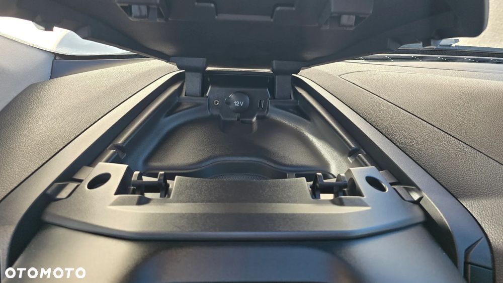 Ford Tourneo Custom 2.0 TDCi L2 Titanium - 22