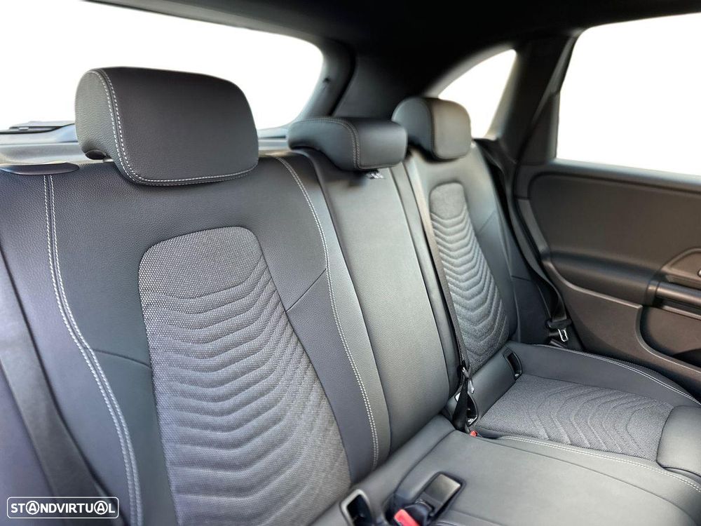Mercedes-Benz B 180 d 8G-DCT Style - 16
