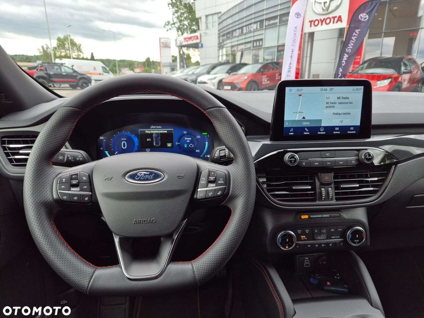 Ford Kuga - 18