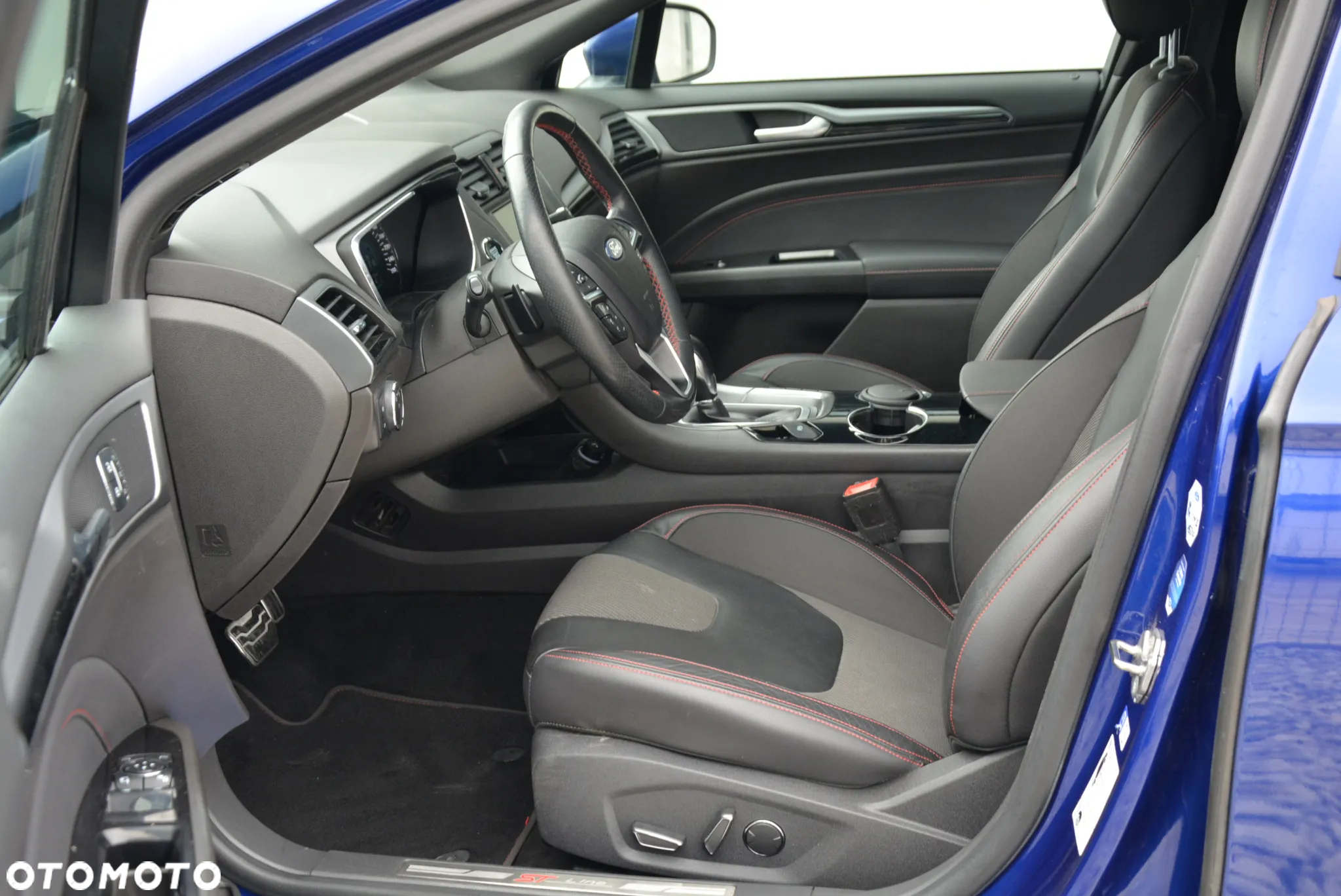 Ford Mondeo 2.0 EcoBoost Start-Stopp Autom ST-Line - 6
