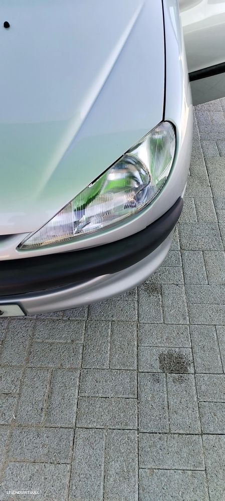 Peugeot 206 1.1 XR - 19