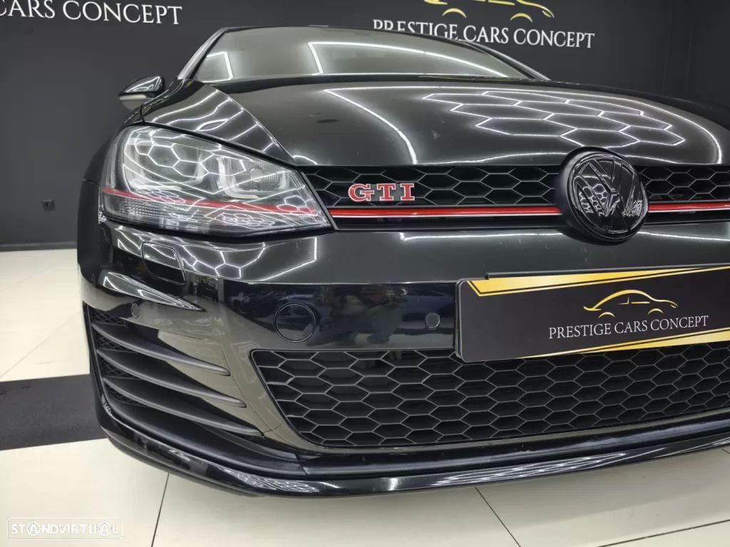 VW Golf 2.0 TSi GTi Performance - 9