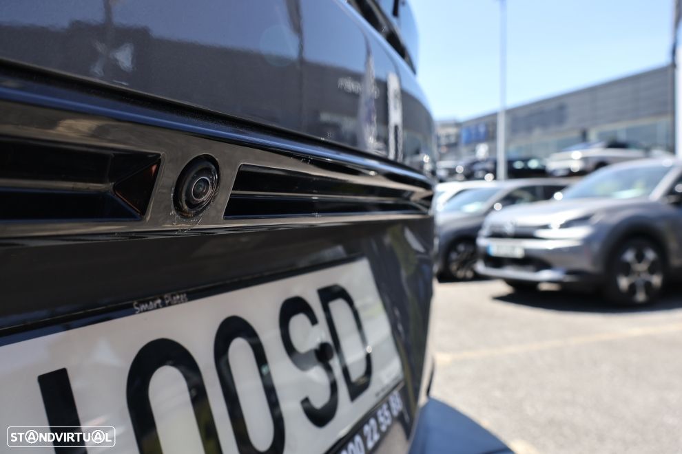 Peugeot 2008 1.2 Hybrid Allure e-DCS6 - 7