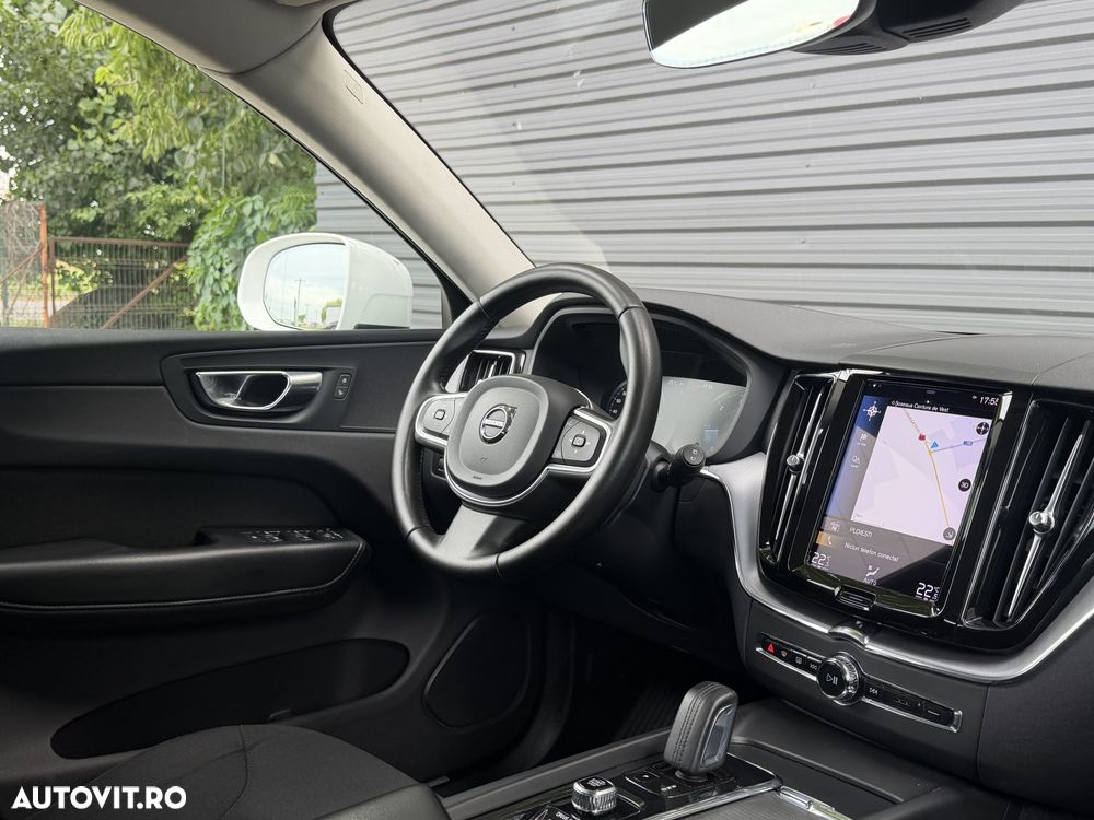 Volvo XC 60 B4 D Geartronic Momentum Pro - 8