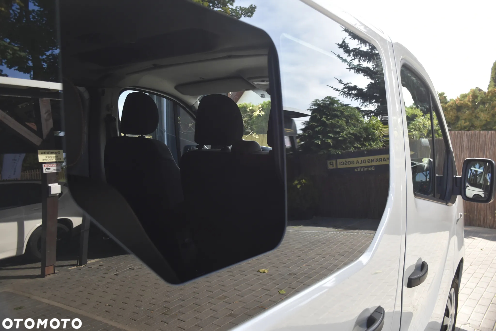 Renault Trafic - 19