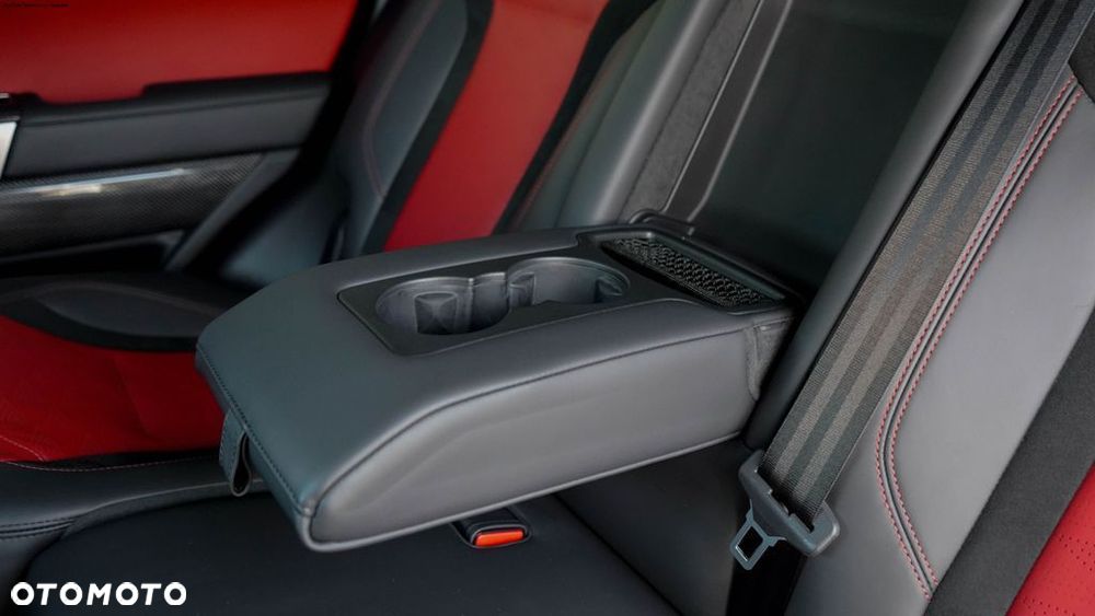 Land Rover Range Rover Sport - 32