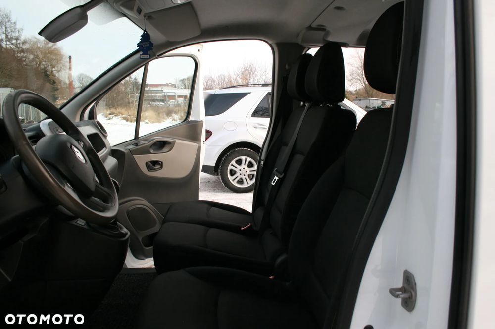 Renault TRAFIC - 16