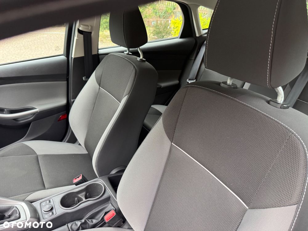 Ford Focus 1.0 EcoBoost Start-Stopp-System SYNC Edition - 17