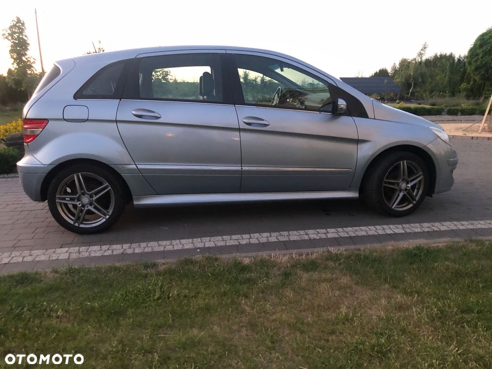 Mercedes-Benz Klasa B 150 BlueEFFICIENCY - 9