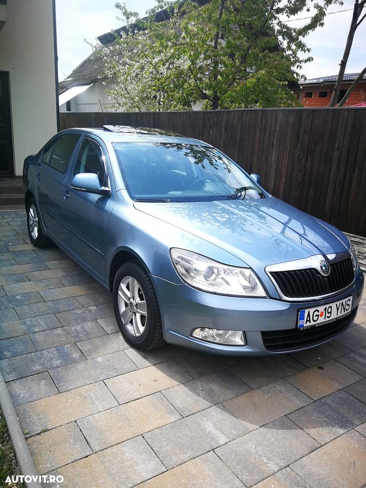 Skoda Octavia 1.6 TDI Business DSG - 2