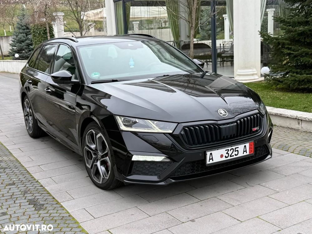 Skoda Octavia 2.0 TDI DSG RS Plus - 36