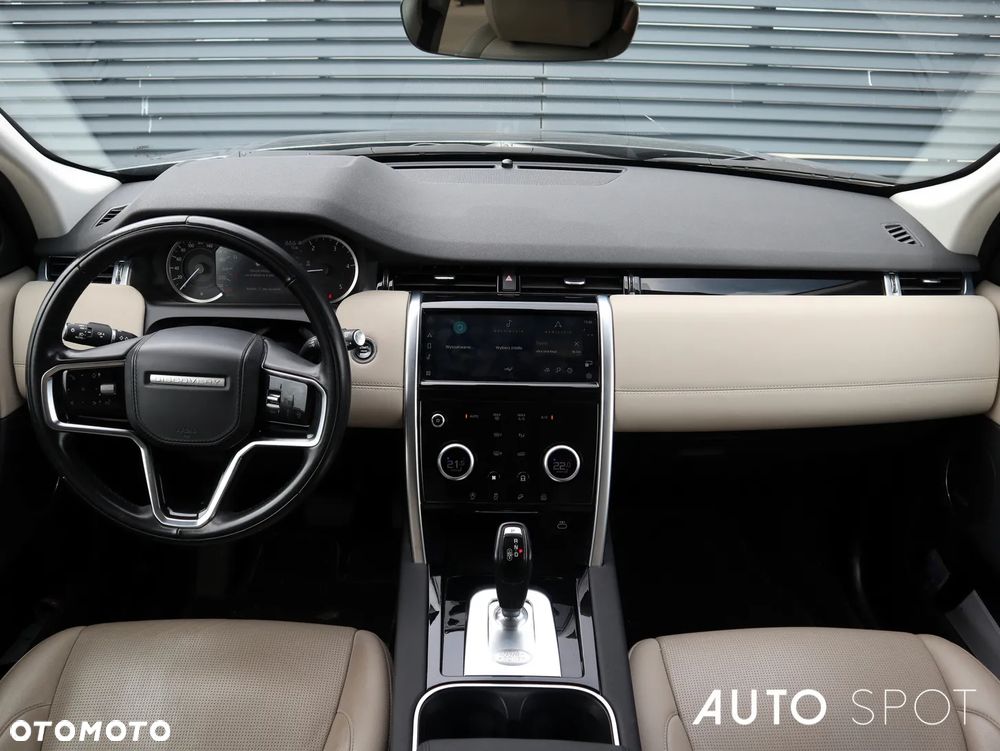 Land Rover Discovery Sport 2.0 D200 mHEV R-Dynamic SE - 16