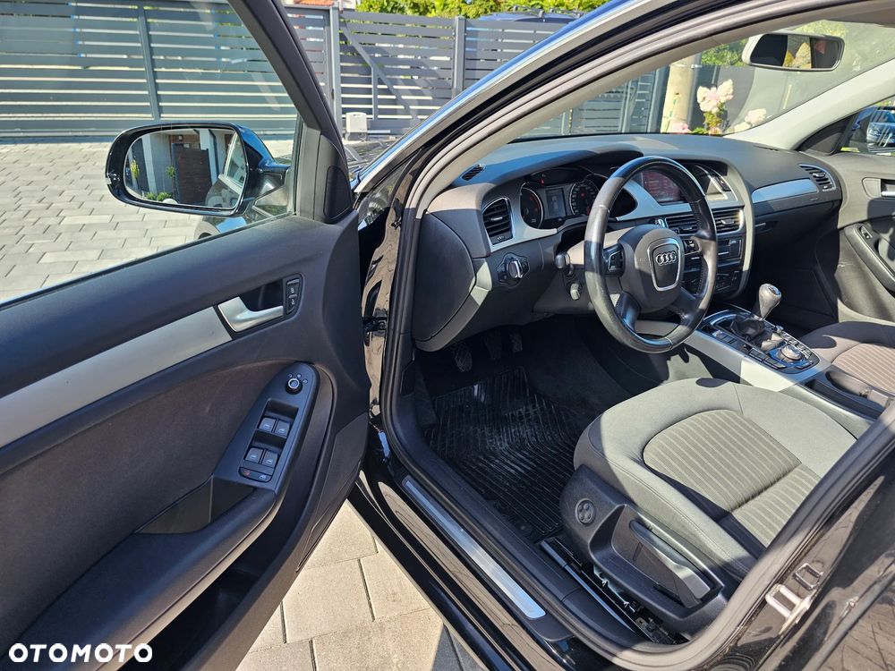 Audi A4 Avant 2.0 TDI DPF Attraction - 27