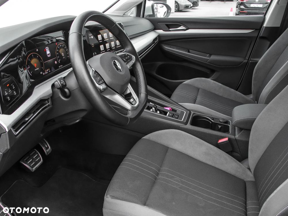 Volkswagen Golf Alltrack - 11
