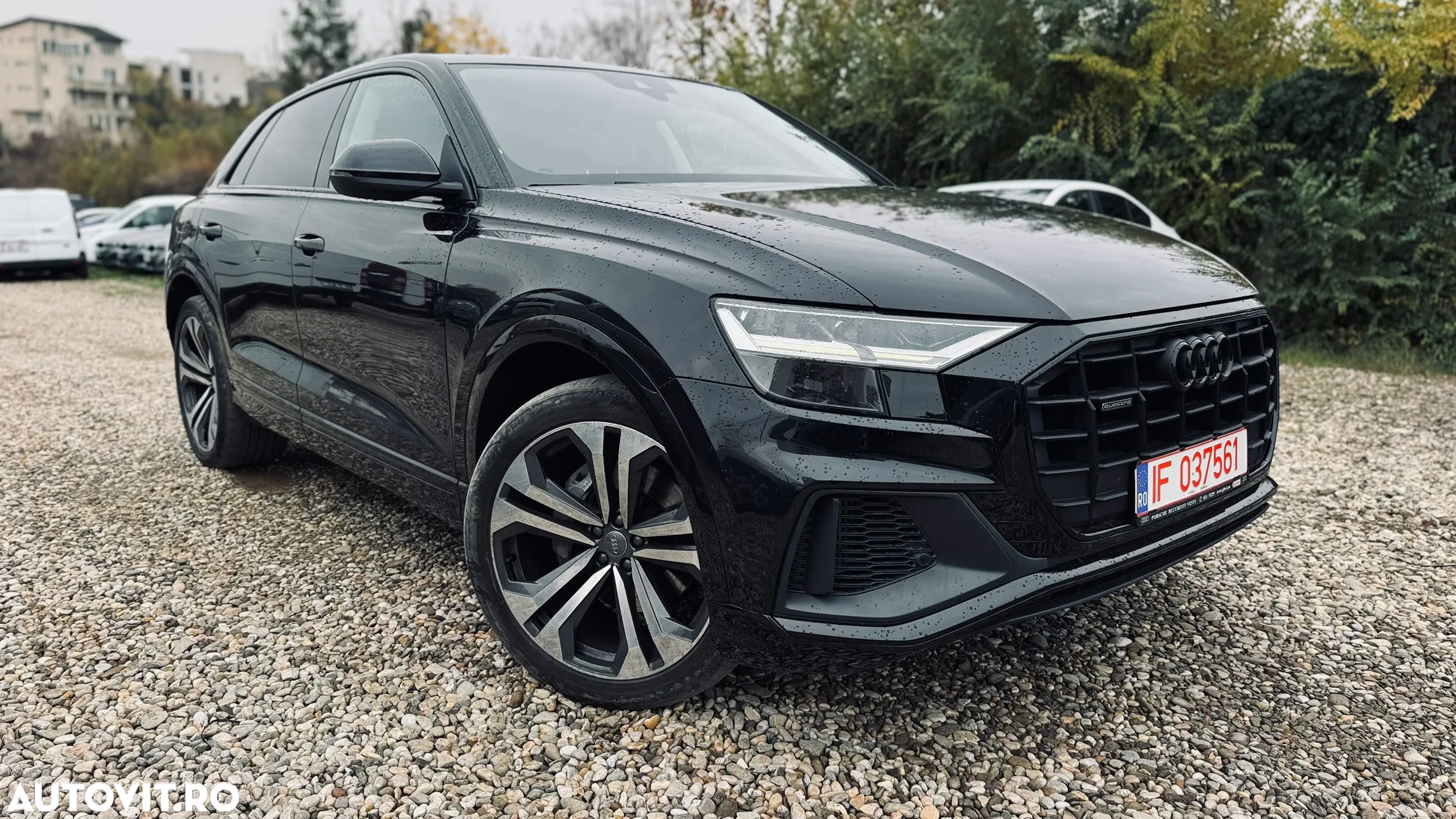 Audi Q8 55 TFSI quattro Tiptronic - 4