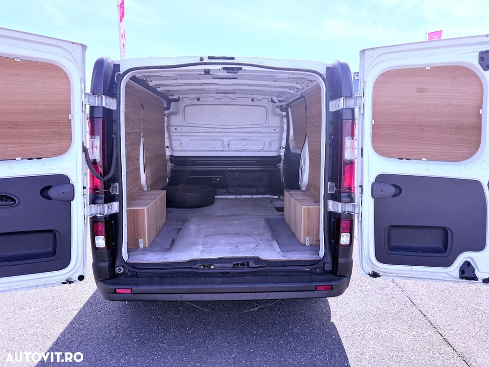 Renault Trafic - 8