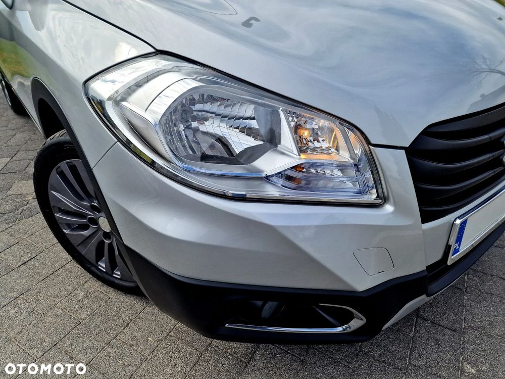 Suzuki SX4 1.6 Comfort 4WD - 9