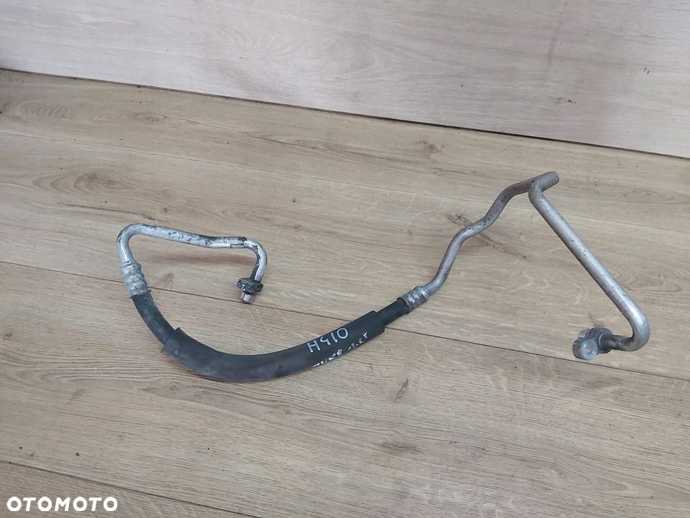 Nissan Juke I F15 rurka przewód klimatyzacji 1,2 DIG-T 92490BV81A