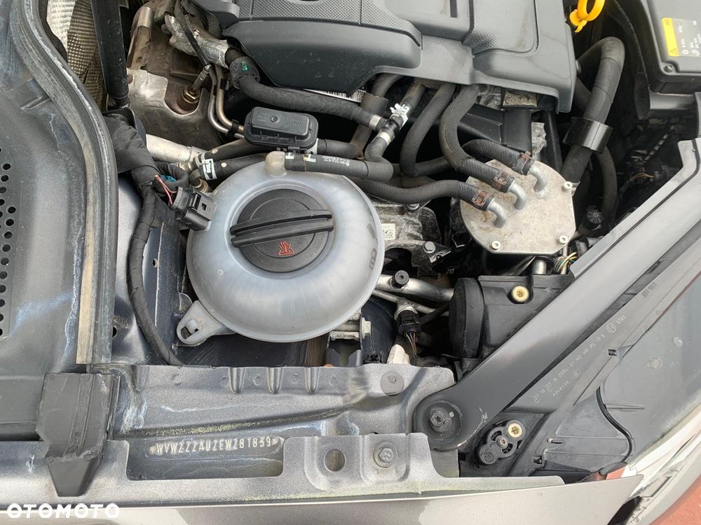 Volkswagen Golf 1.6 BlueTDI Comfortline - 19