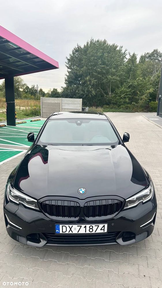 BMW Seria 3 330i xDrive Luxury Line sport - 8