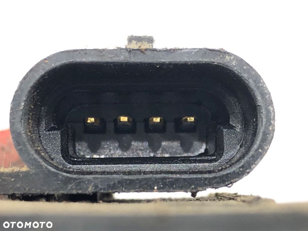 ZAMEK DRZWI LEWY PRZÓD  ISUZU RODEO samochód terenowy zamknięty 1997 - 2004 3.2 V6 151 kW [205 - 3