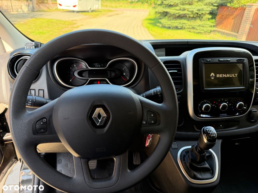 Renault Trafic - 19