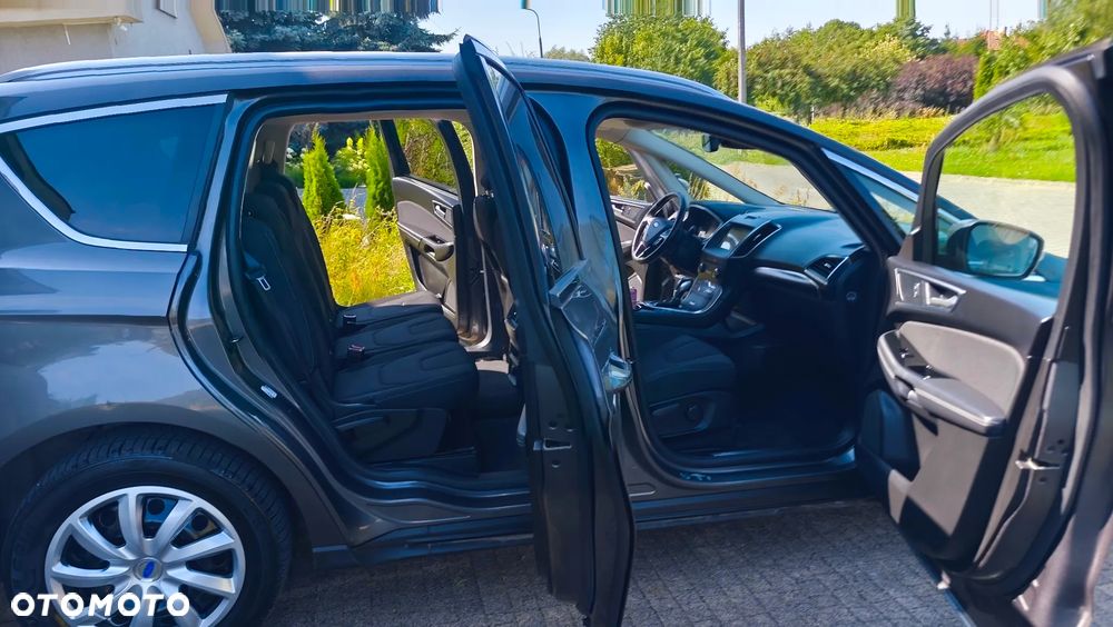 Ford S-Max 2.0 TDCi DPF Titanium - 36