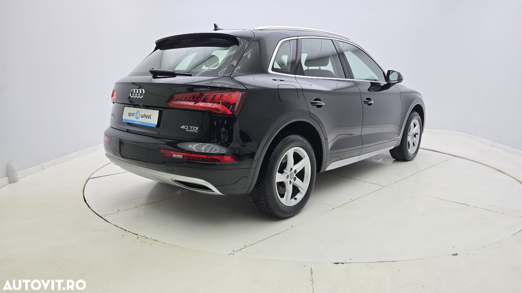 Audi Q5 2.0 40 TDI quattro S tronic Sport - 6