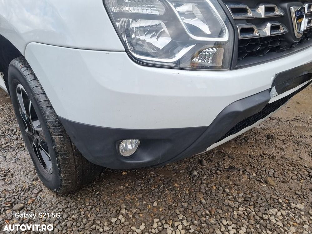 Bara fata Dacia Duster Facelift 2013 - 2018 Blanc Glacier 369 (1384) model fara ... - 2