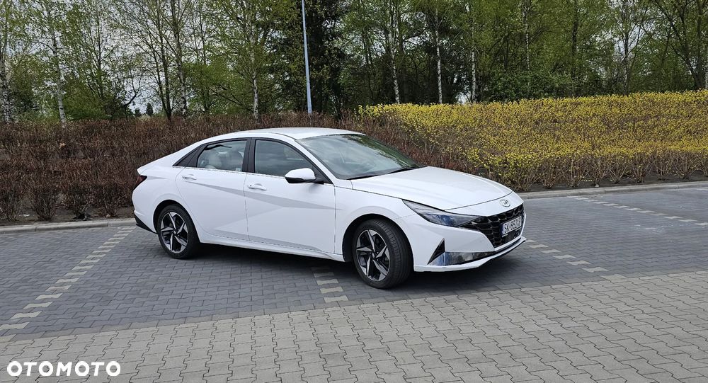 Hyundai Elantra 1.6 Smart - 1