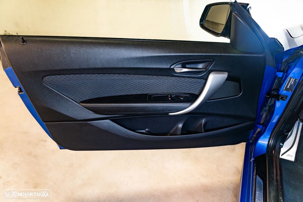 BMW 118 i Pack M - 10