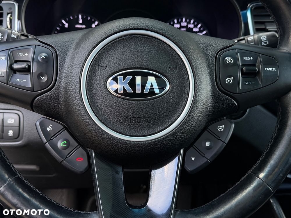 Kia Carens 1.7 CRDi XL 7os 7DCT - 22