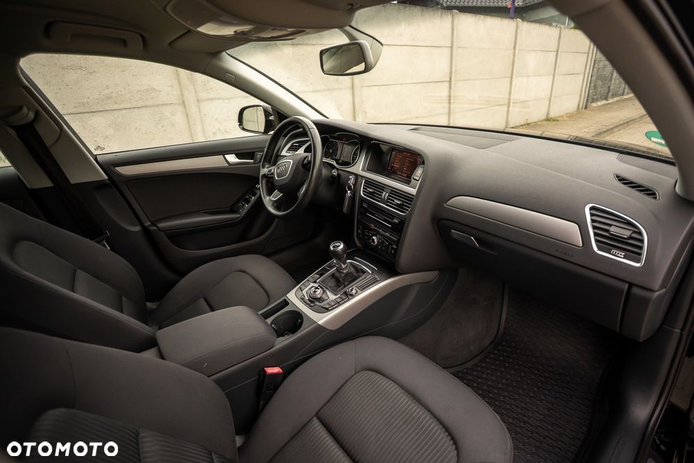 Audi A4 Avant 2.0 TDI DPF - 23