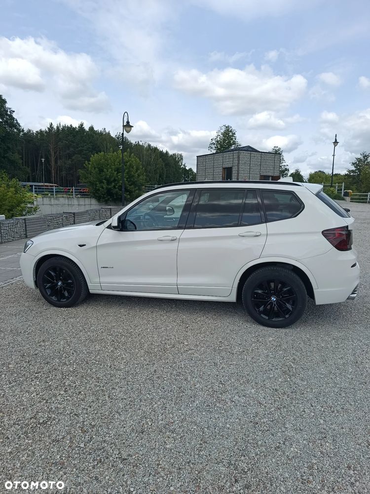 BMW X3 28i xDrive - 4