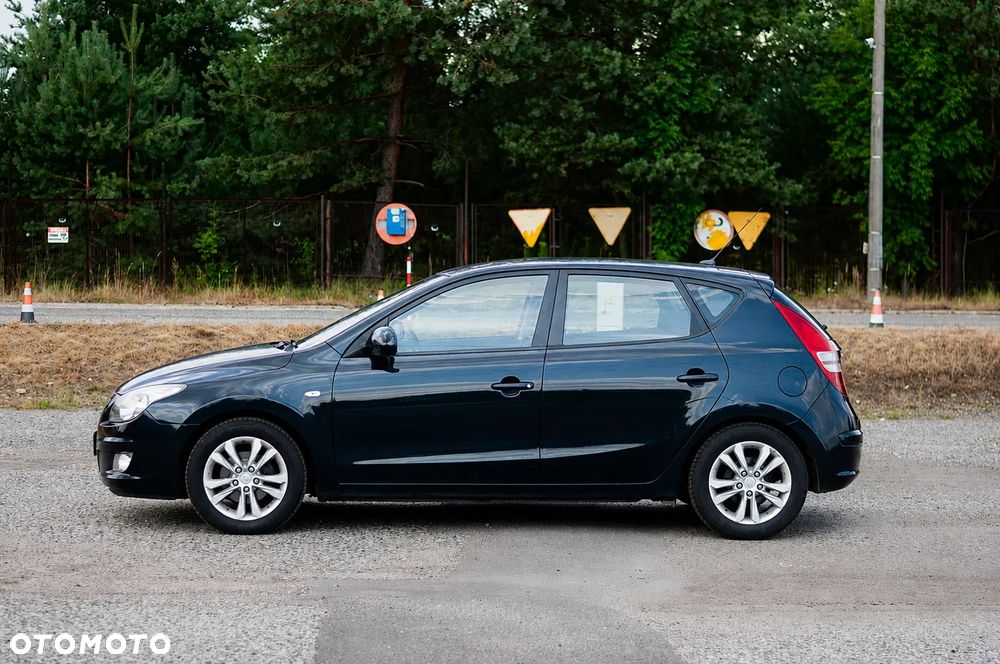 Hyundai i30 1.4 Comfort EU5 - 2