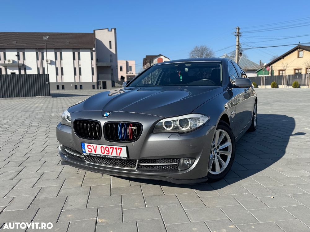 BMW Seria 5 520d Aut. Luxury Line - 1