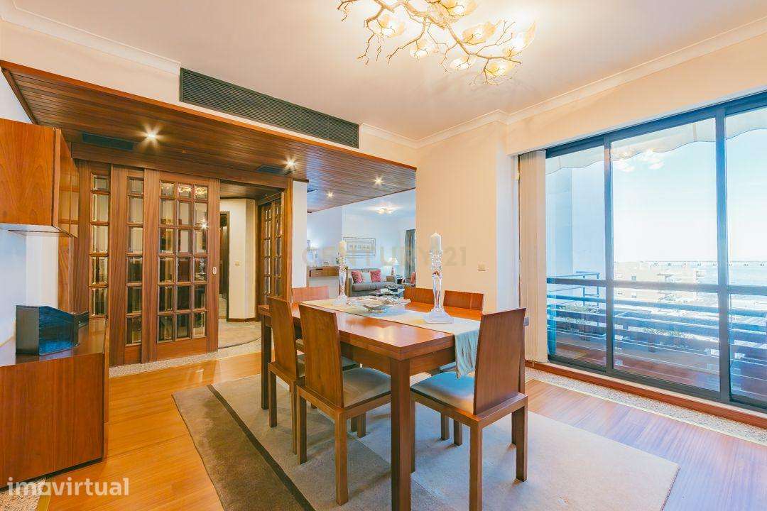 Penthouse Exclusiva com Vista Panorâmica de Rio - Parque das Nações No - Grande imagem: 4/50