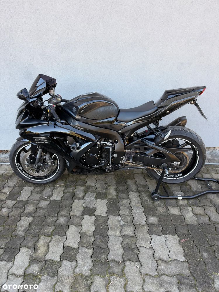 Suzuki GSX-R - 21