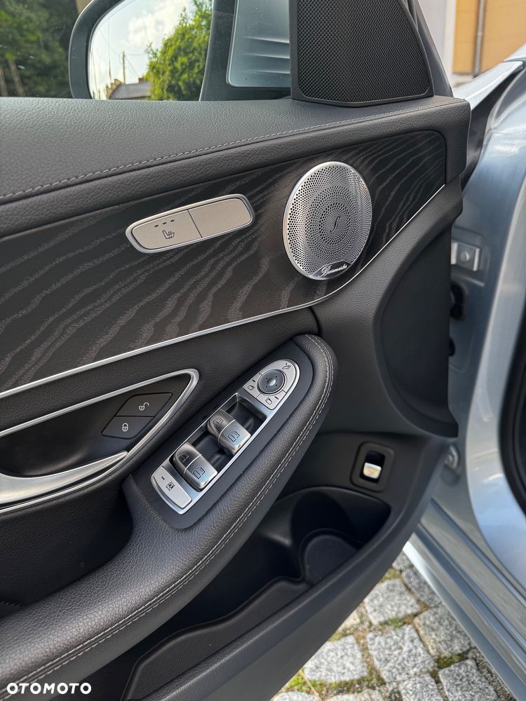 Mercedes-Benz Klasa C 220 CDI DPF Automatik Avantgarde - 25