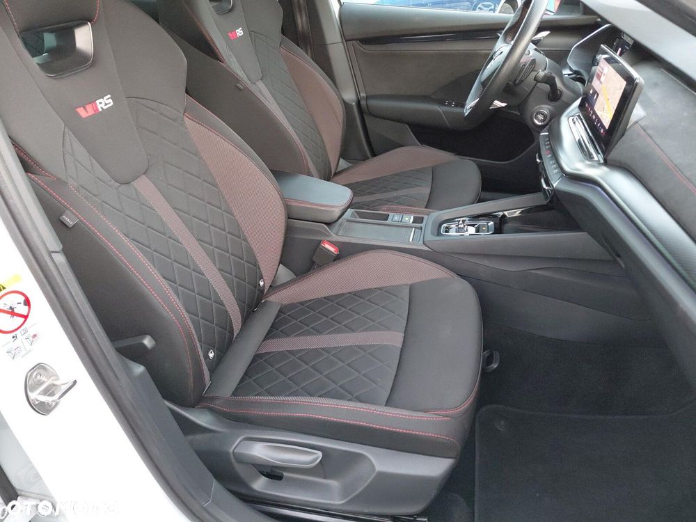 Skoda Octavia 2.0 TDI RS DSG - 11