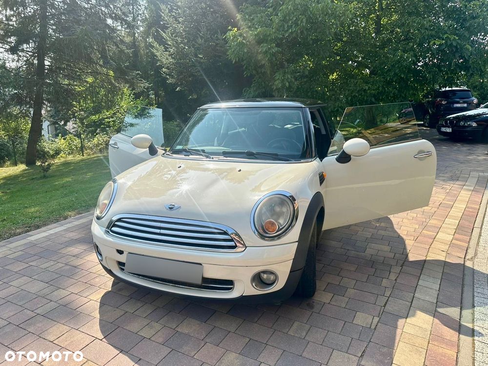 MINI Cooper - 1