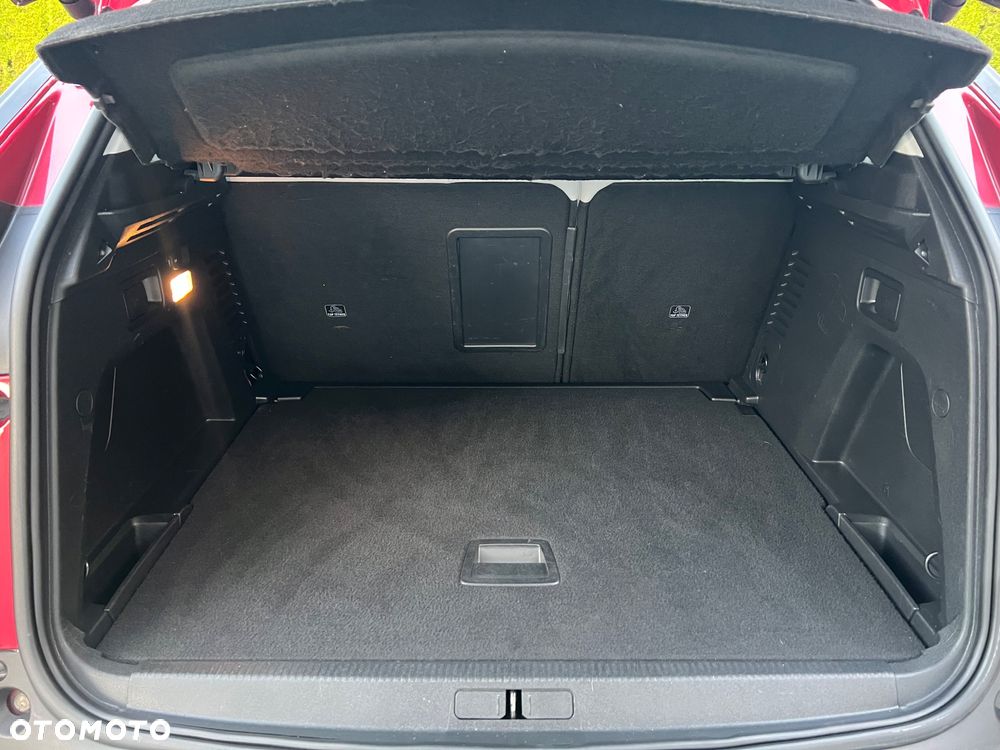 Peugeot 3008 BlueHDi 130 Stop & Start EAT8 Allure Pack - 26