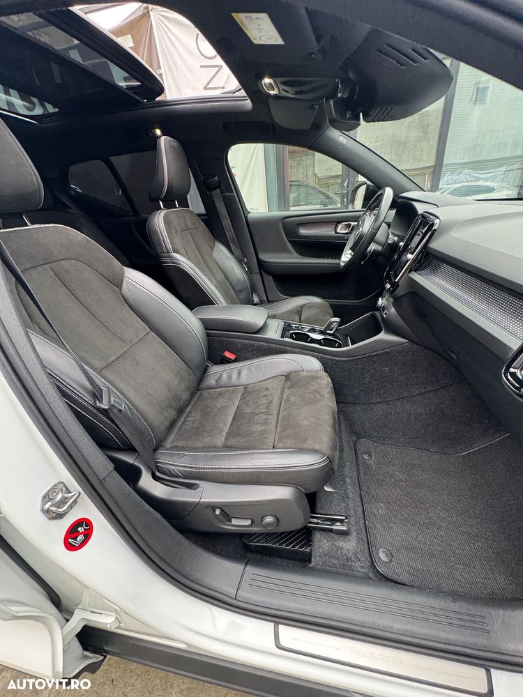 Volvo XC 40 D4 AWD Geartronic R-Design - 4