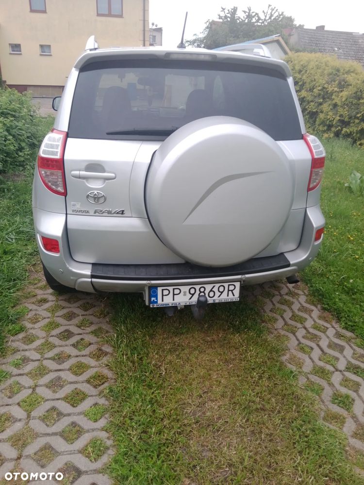 Toyota RAV4 2.2 D-CAT Sol 180 - 3