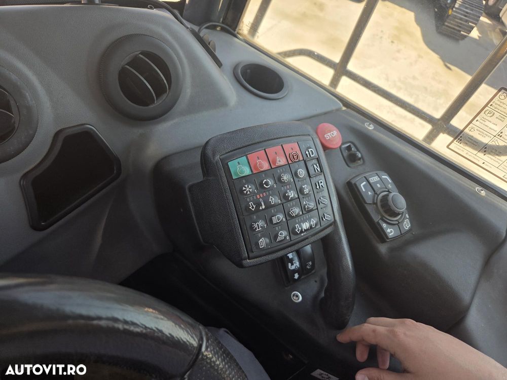 Bell DUMPER 6x6, 2020, 4980h, bena 21mc, util 30 t, intoarce in 8m, Mercedes 335CP, cutie viteze automata, viteza 50km/h, INMATRICULABIL definitiv, gresare automata, capota rabatabila, produs in GERMANIA, anv 70% ok, leasing 4 ani-PROMOTIE 149.000 EUR+tva - 35
