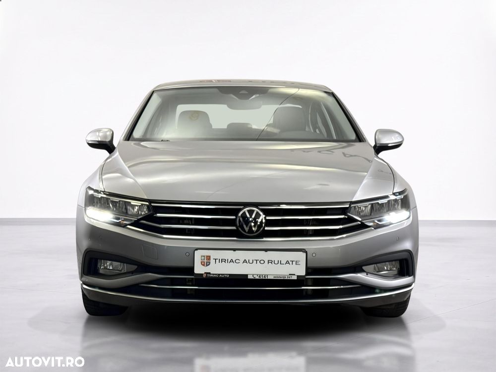 Volkswagen Passat - 9
