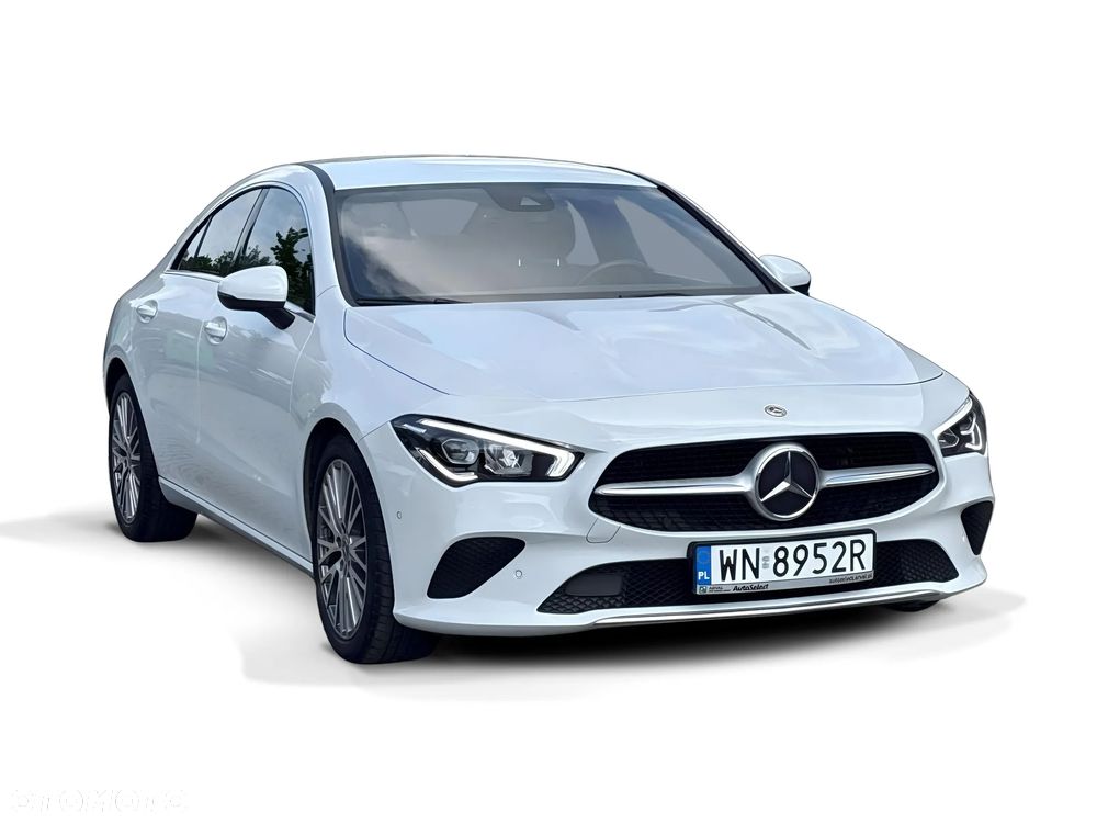 Mercedes-Benz CLA 200 7G-DCT - 9