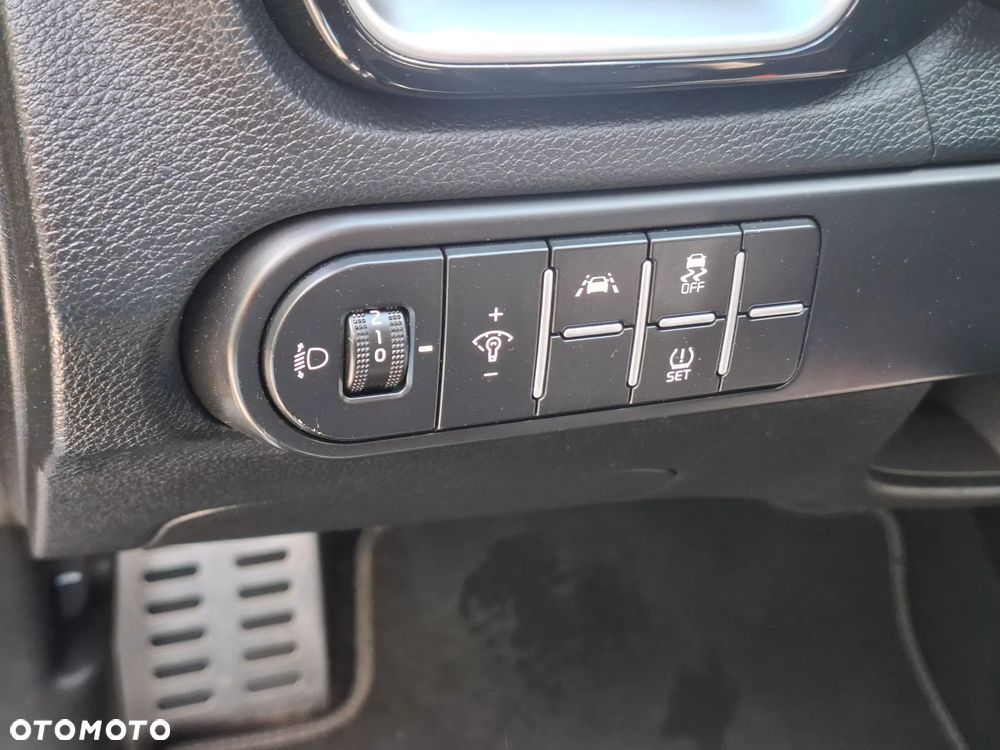 Kia ProCeed 1.5 T-GDI DCT7 OPF GT LINE - 23