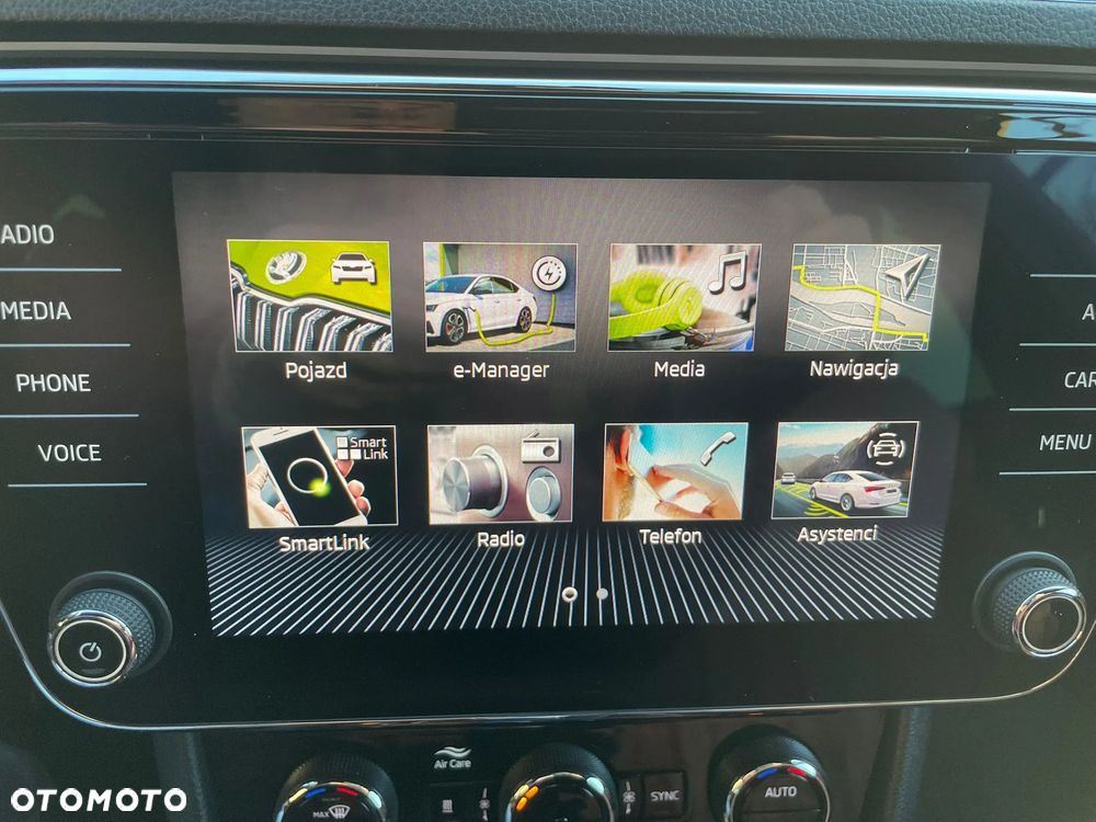 Skoda Superb 1.4 TSI Plug-In Hybrid L&K DSG - 25