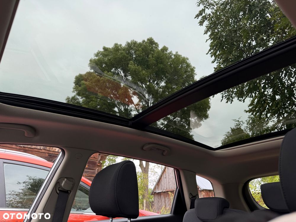 Kia Carens 1.7 CRDi L - 23